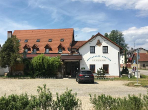 Hotels in Jarosov Nad Nezarkou